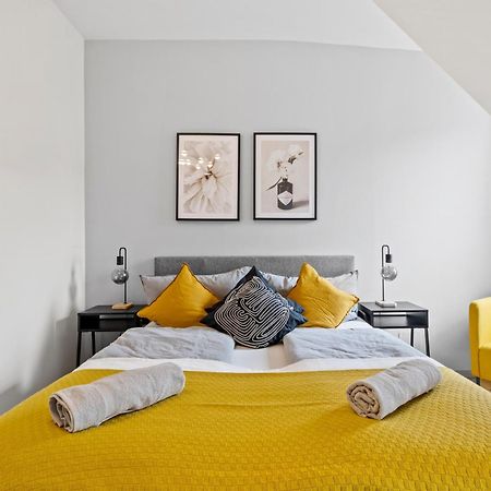 Terrace - 75 M² - Near Wiener Stadthalle 外观 照片