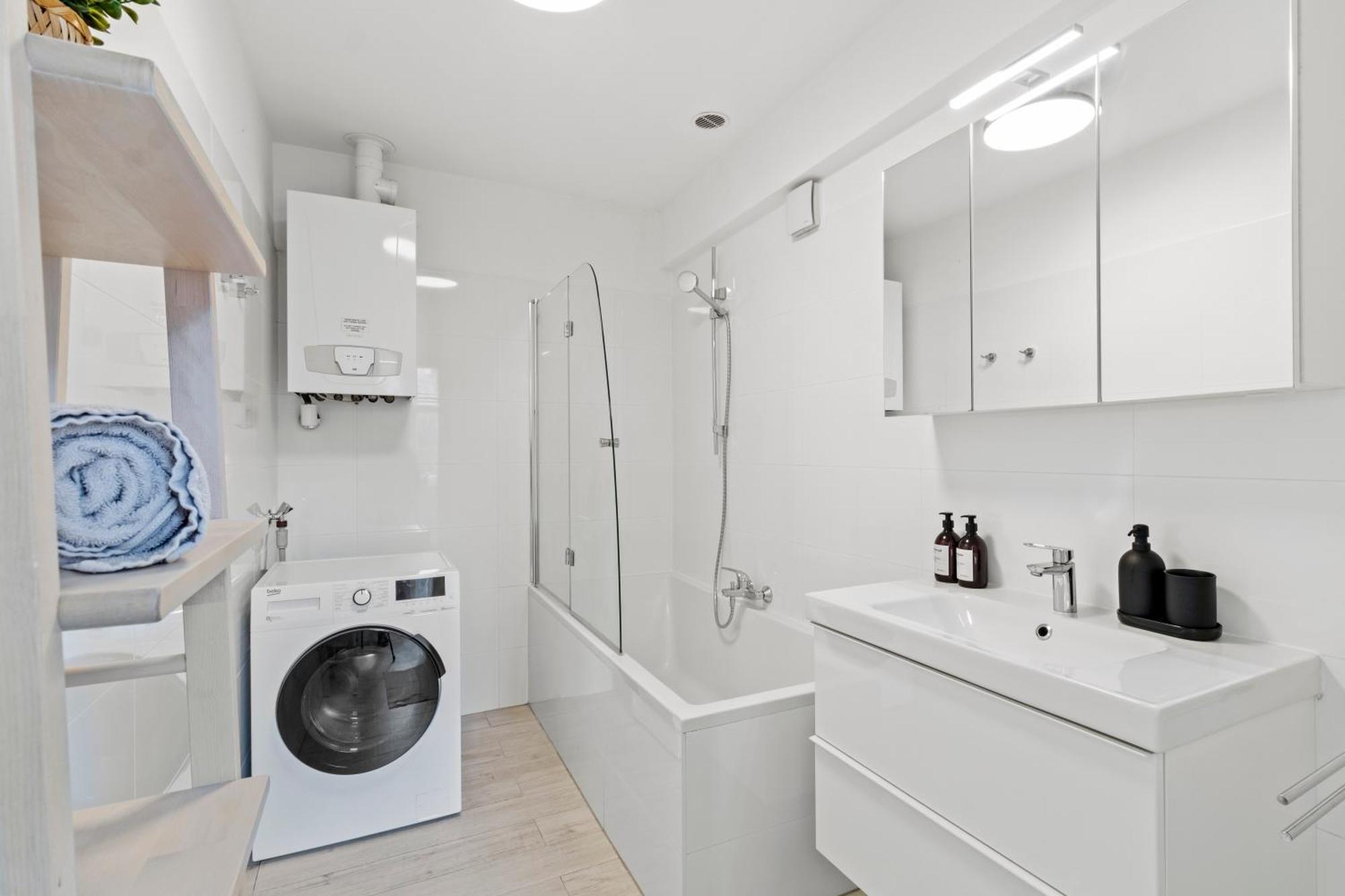 Terrace - 75 M² - Near Wiener Stadthalle 外观 照片